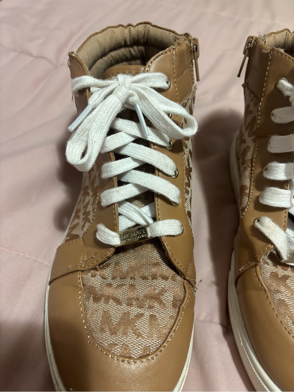 Michael Kors Tan High-Top Logo Sneakers with White Laces - Picture 2 of 8